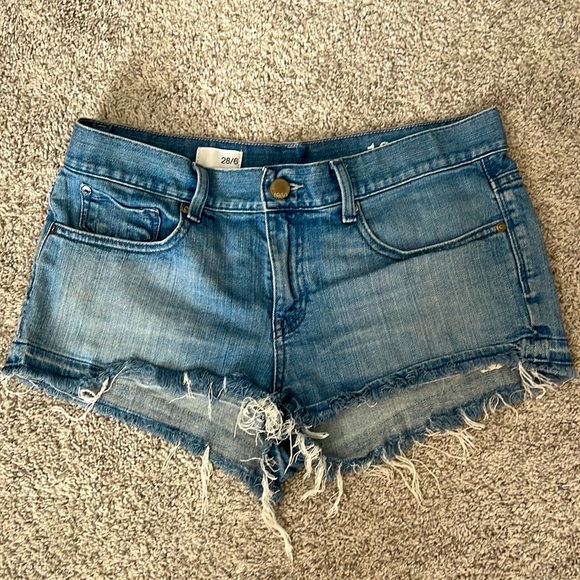 GAP 1969 Jean shorts - Picture 7 of 7
